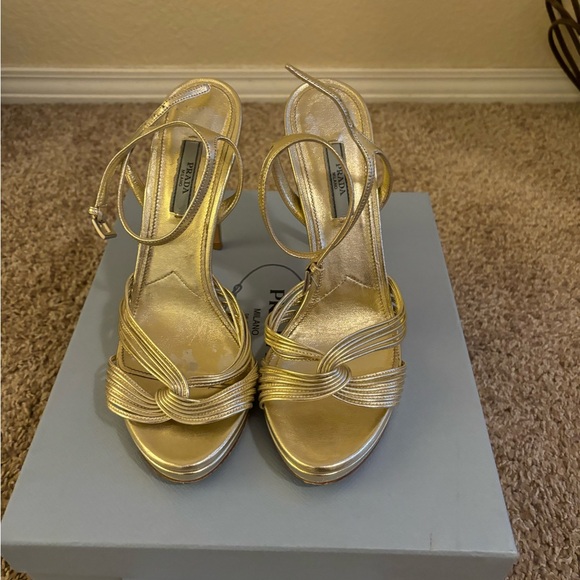 Gold Prada heels - Picture 1 of 7